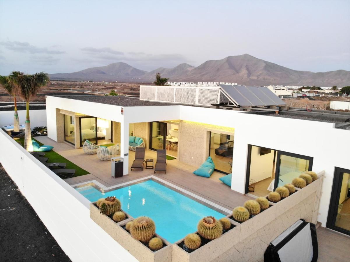 Sea Breeze Villas Lapa And Claca ปลายาบลังกา ภายนอก รูปภาพ