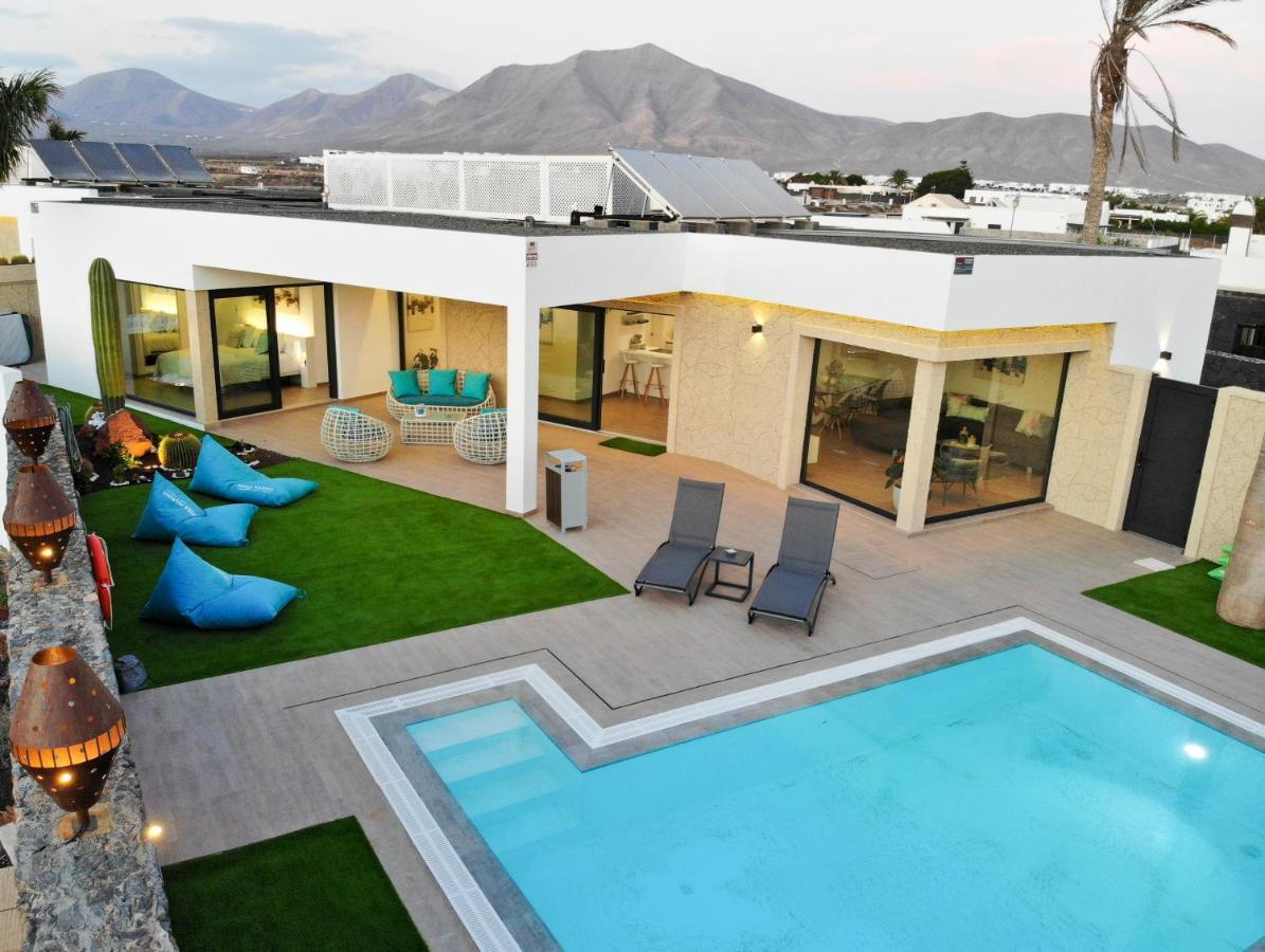Sea Breeze Villas Lapa And Claca ปลายาบลังกา ภายนอก รูปภาพ