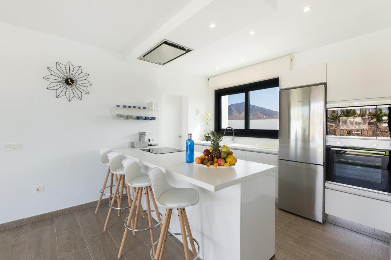 Sea Breeze Villas Lapa And Claca ปลายาบลังกา ภายนอก รูปภาพ